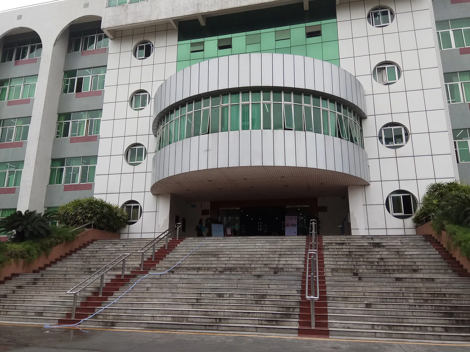 Library on the Shipai campus, South China Normal University, Guangzhou